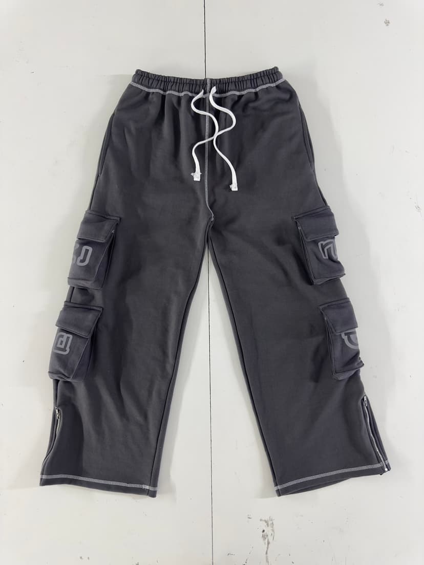Multi-Pocket Cargo Sweatpants (Grey)